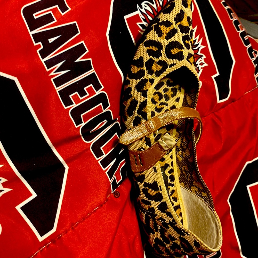Steve Madden Leopard Maryjane Rosy Flat size 11 - Picture 2 of 4